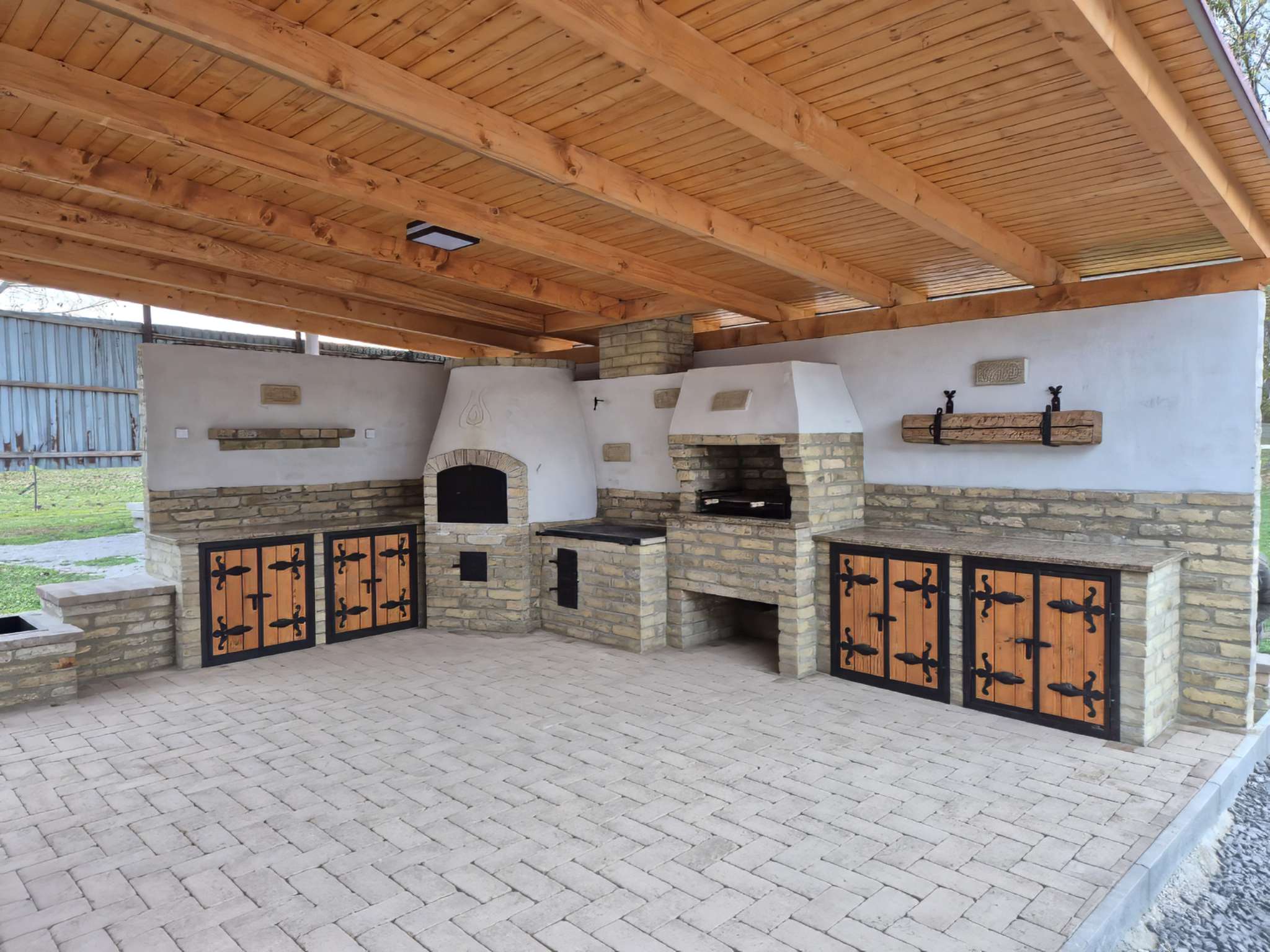 nyari-konyha-grillel-es-kemencevel-felvidek-1